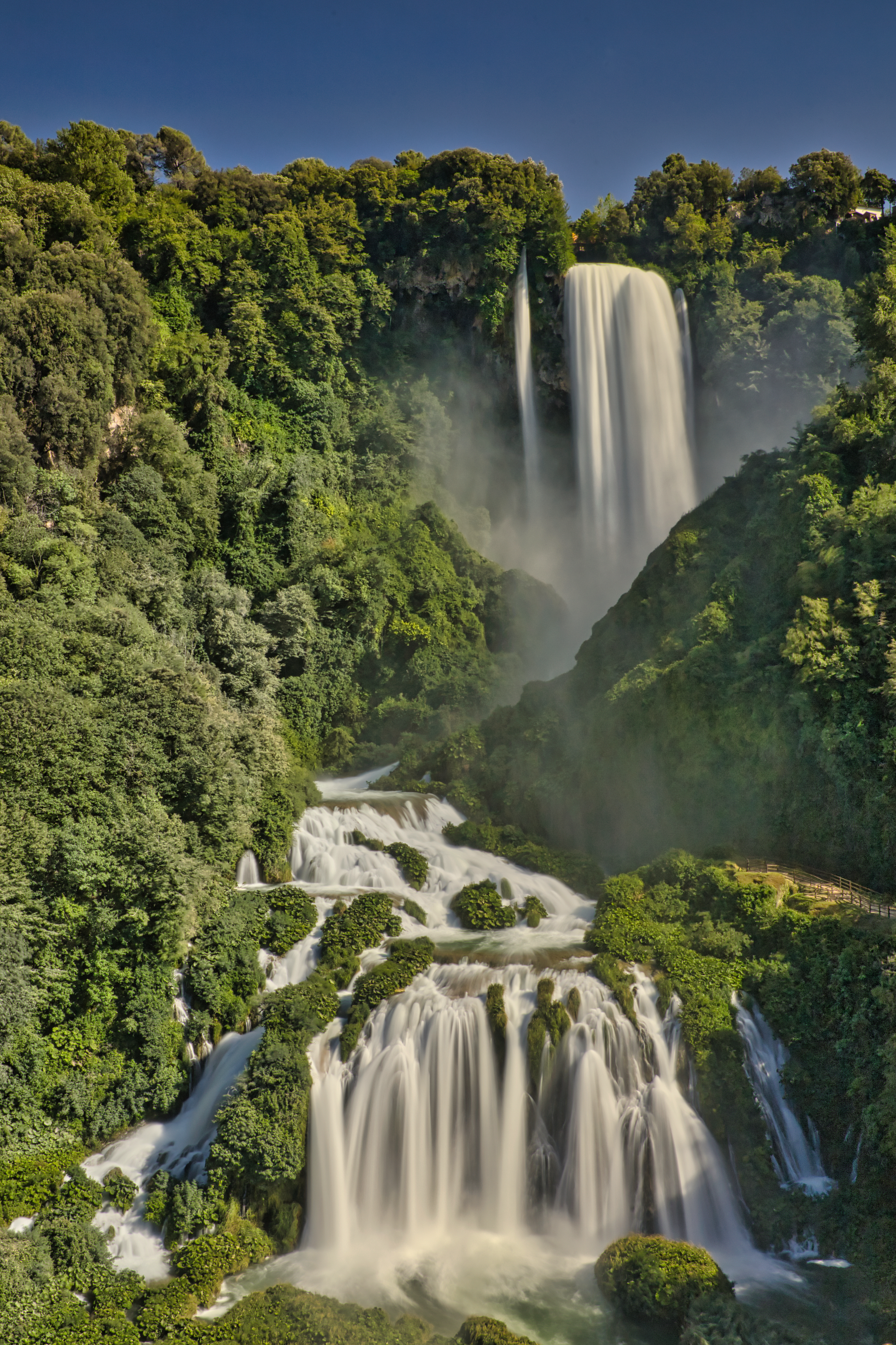 Umbria: Marmore, Norcia e Castelluccio — Cascata delle Marmore · Norcia · Castelluccio